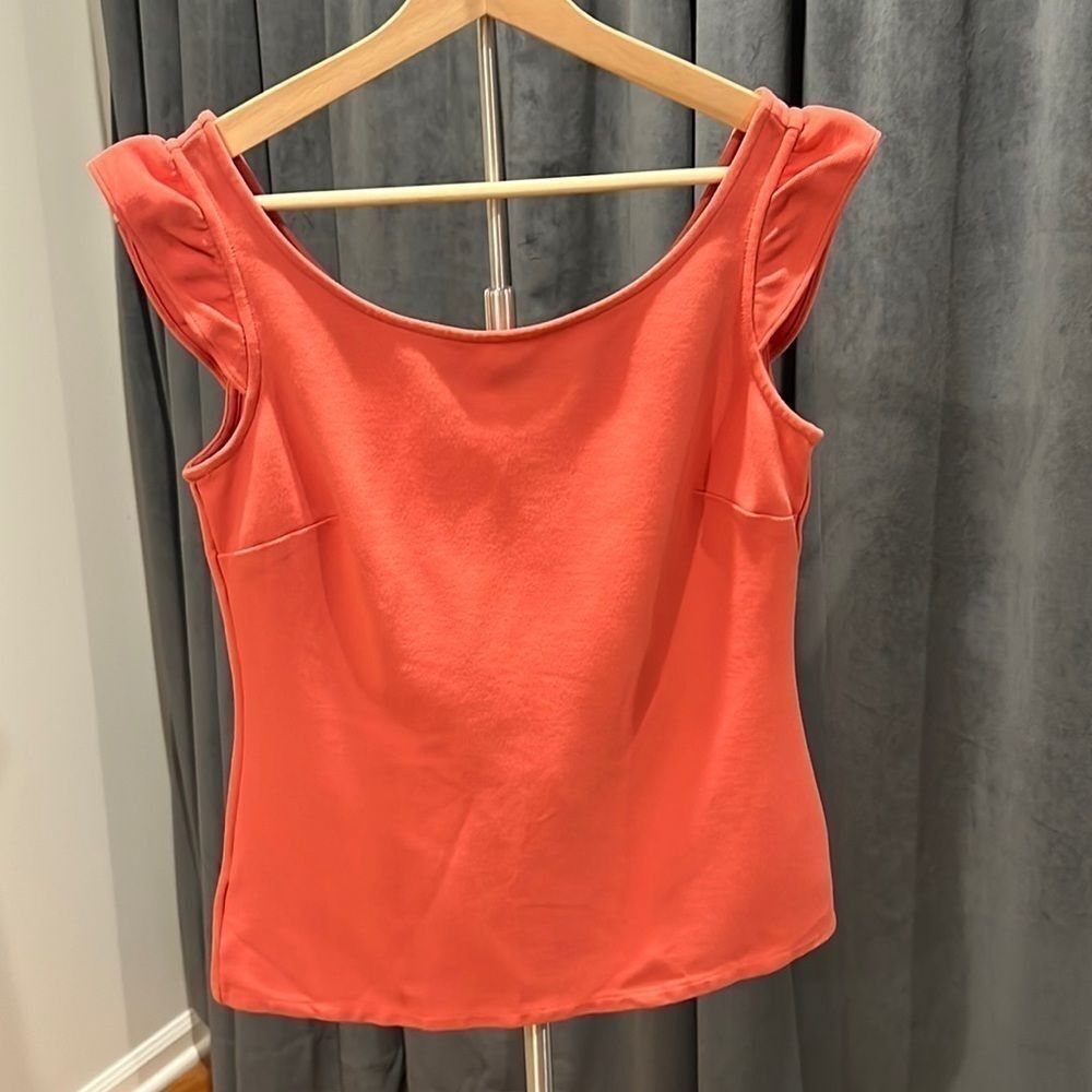 Ann Taylor coral cap flutter sleeve top